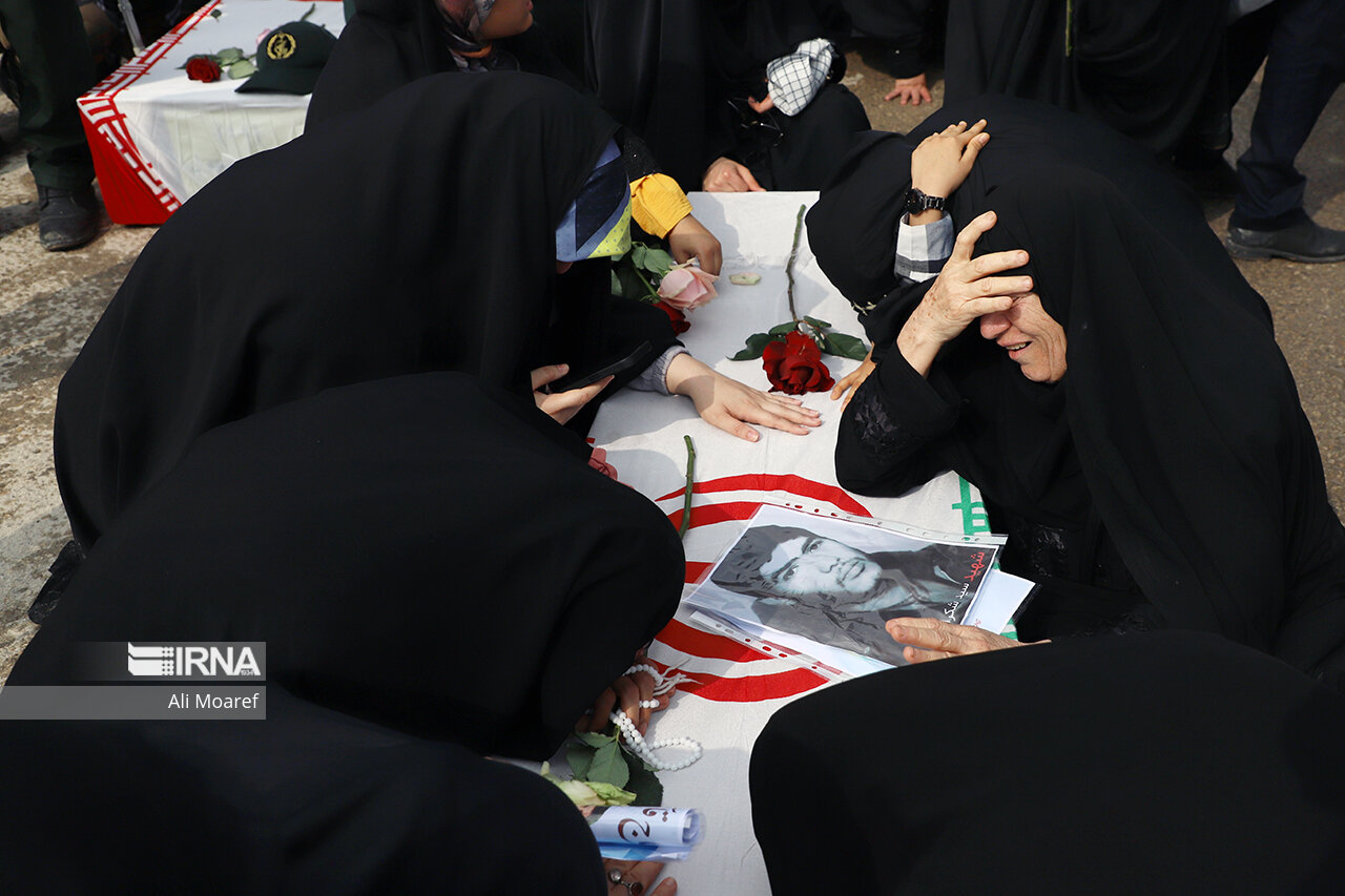 ورود پیکر ۷۱ شهید دفاع مقدس از مرز شلمچه