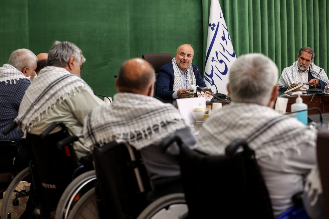 دیدار جمعی از جانبازان و ایثارگران دفاع مقدس