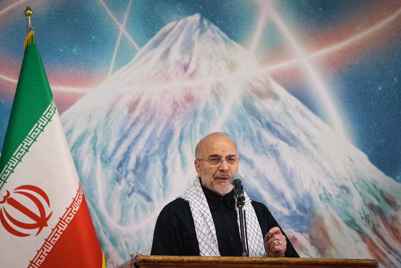 قالیباف در کنگره ۳۰۰۰ نفری مسئولان بسیج دانشجویی 