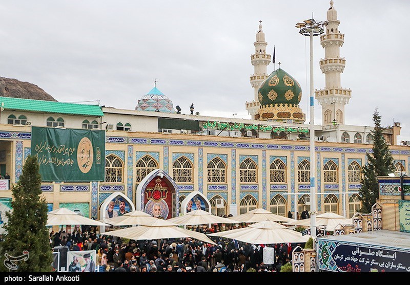 حضور رئیس مجلس بر سر مزار شهید قاسم سلیمانی