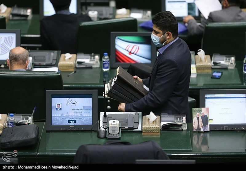 جلسه علنی مجلس با حضور وزیر ارتباطات