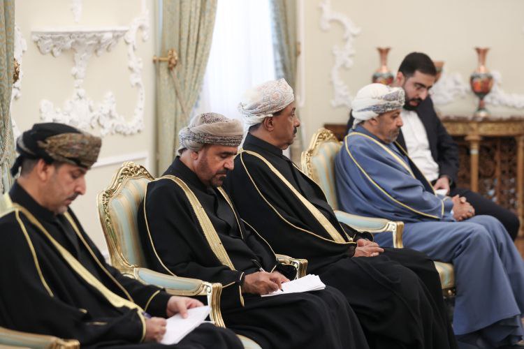 تصاویری از دیدار وزیر کشور عمان با دکتر پزشکیان 