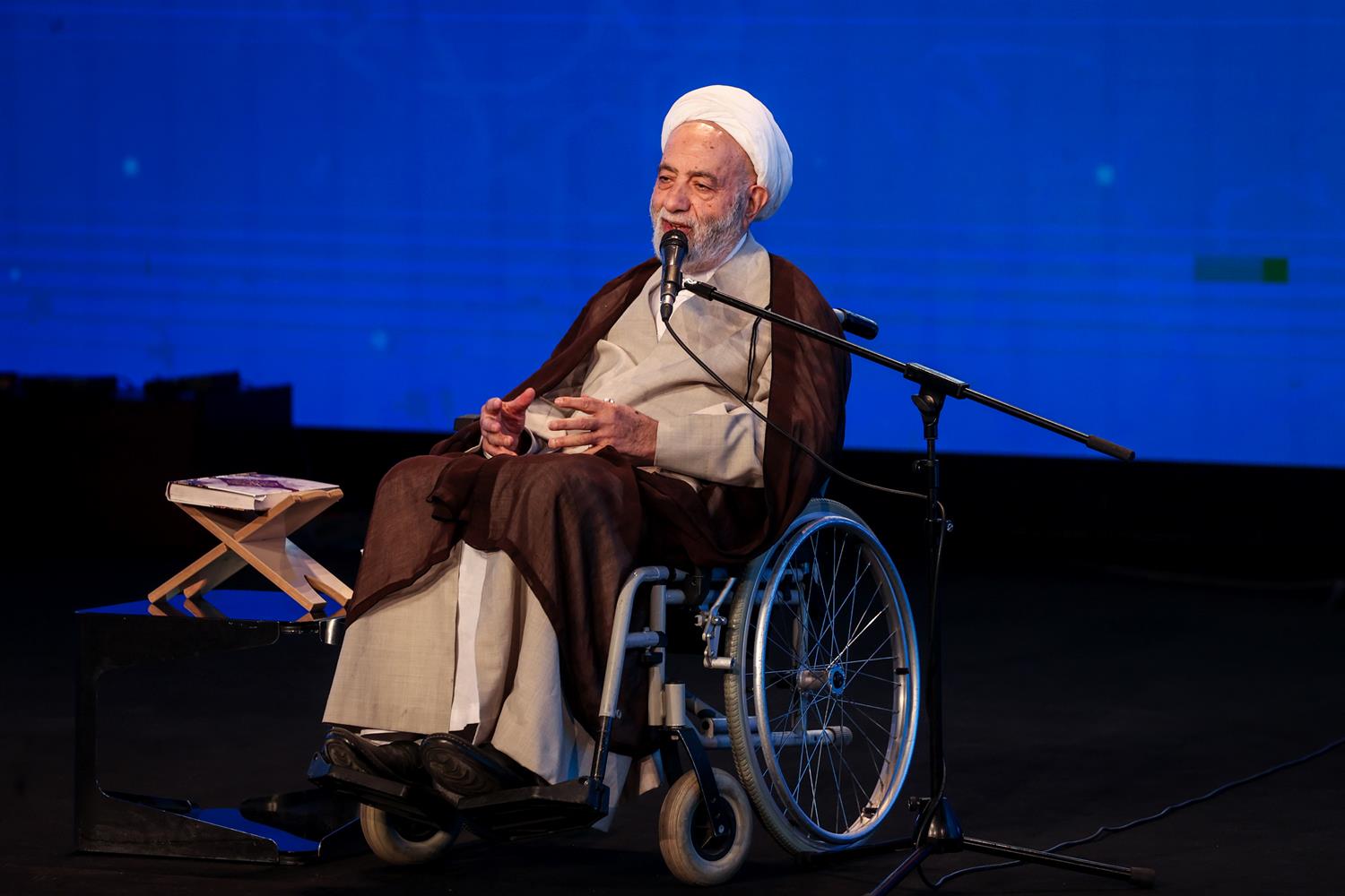 مراسم تجلیل از بانوان مبلغ و محفل‌دار قرآن کریم با حضور قالیباف