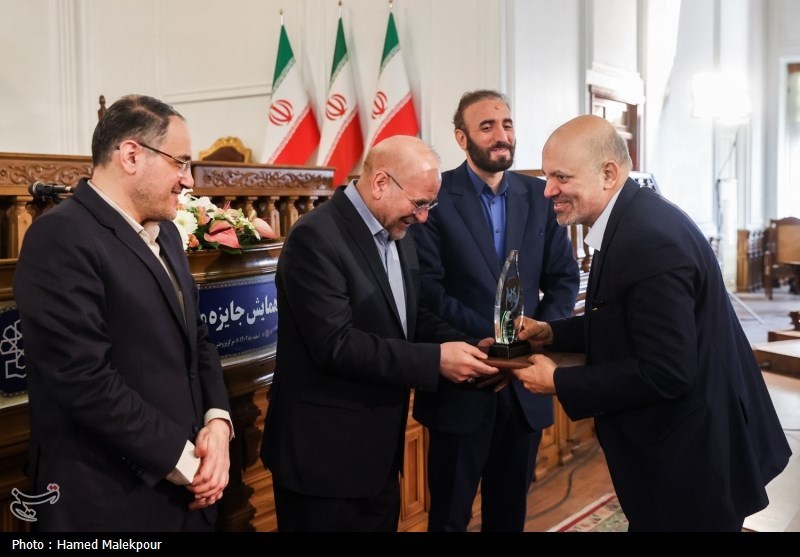 آیین اعطای نخستین جایزه ملی قانون