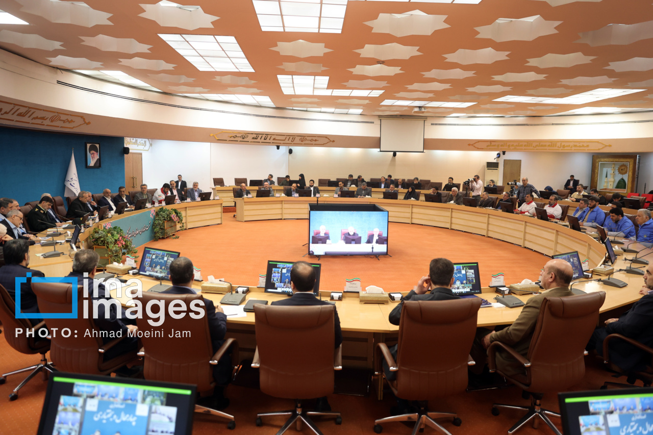 نشست سراسری استانداران کشور با حضور پزشکیان