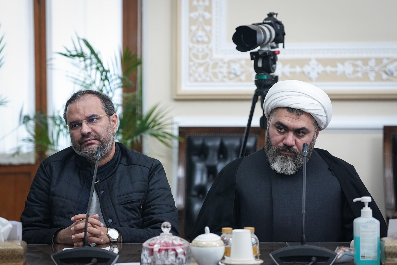 دیدار اعضای شورای هماهنگی یوم الله دهه فجر با قالیباف