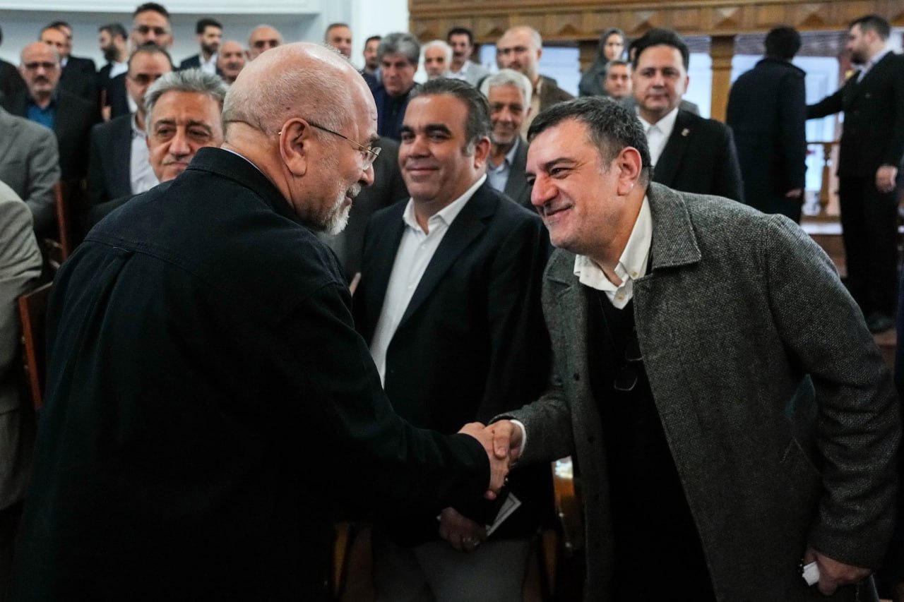 گفت‌وگوی صمیمانه فعالان اقتصادی و اصناف با قالیباف  