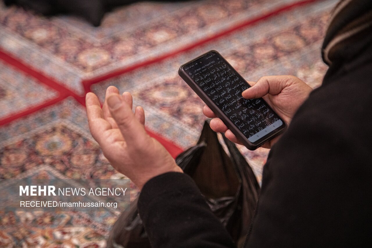 مراسم جزء‌خوانی قرآن کریم در کربلا