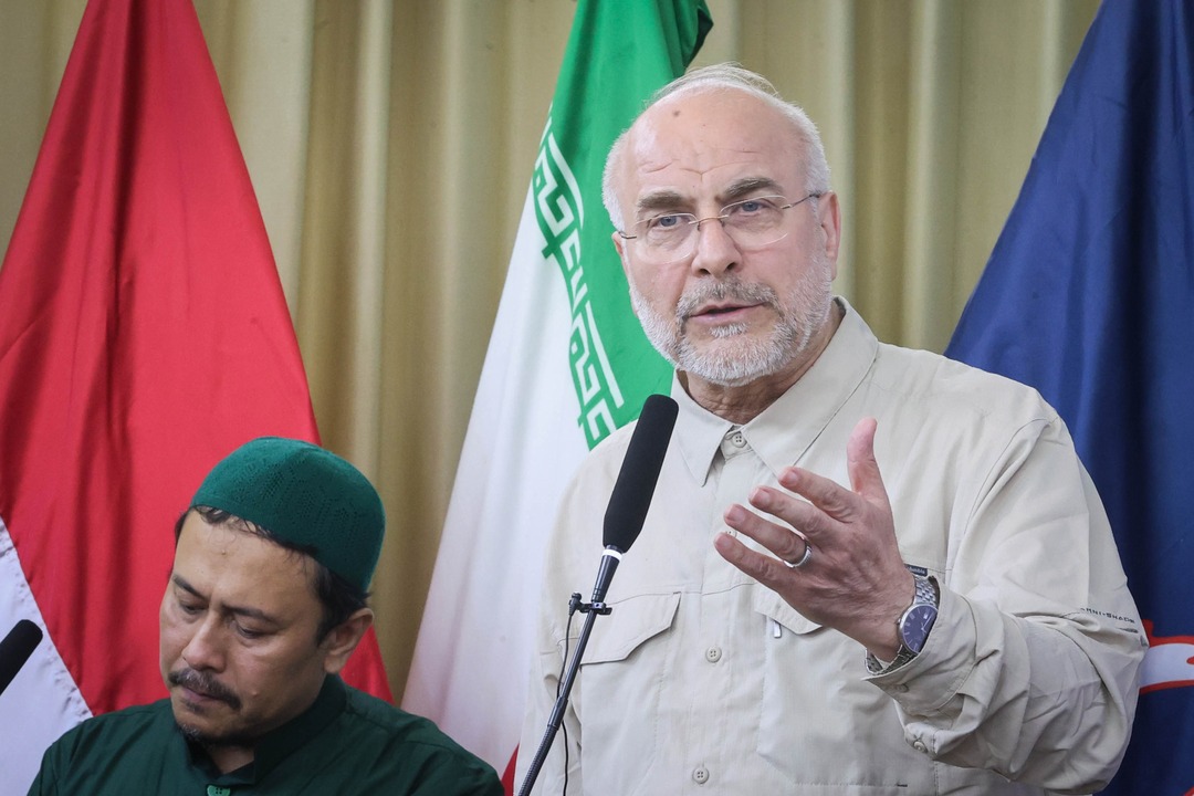 حضور قالیباف در مرکز فرهنگی اسلامی اندونزی