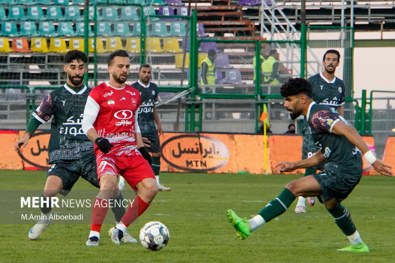 ذوب‌آهن و پرسپولیس