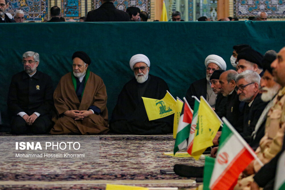 مراسم گرامیداشت شهید سیدحسن نصرالله همزمان با تشییع شهدا در لبنان - مشهد