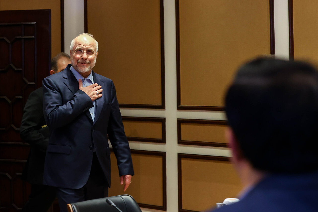 نشست اعضای فدراسیون اتاق‌های بازرگانی پاکستان با  قالیباف 