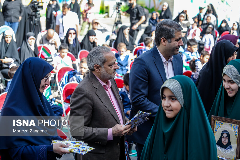 جشن شکوفه ها در تهران