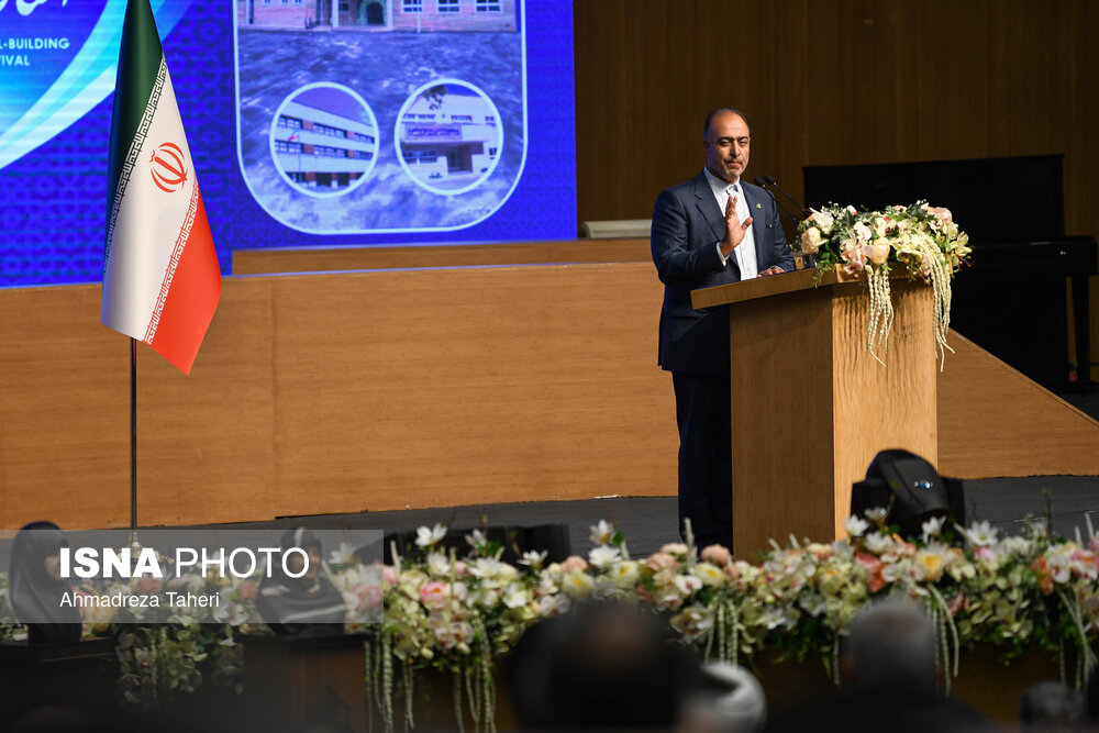 سفر رئیس جمهور به اصفهان