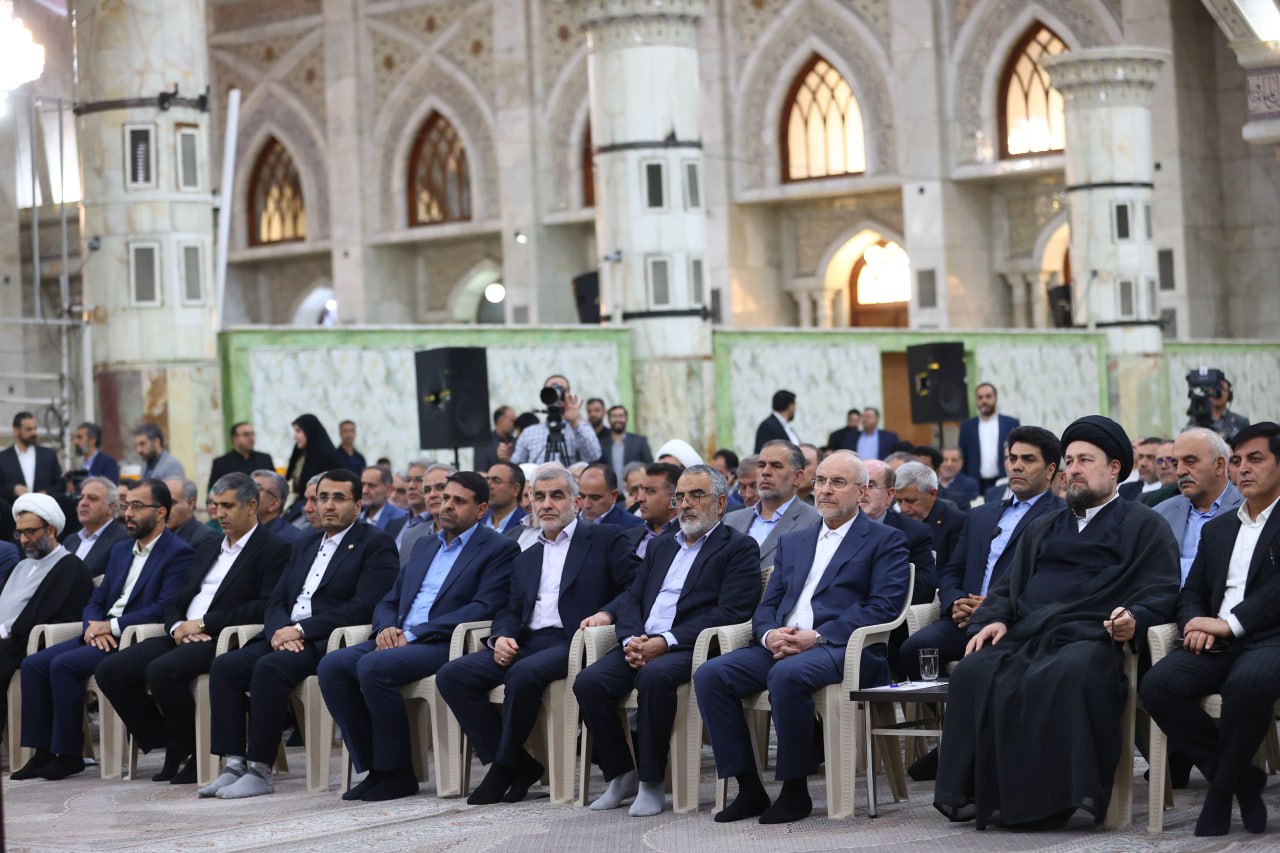 تجدید میثاق رئیس و نمایندگان مجلس