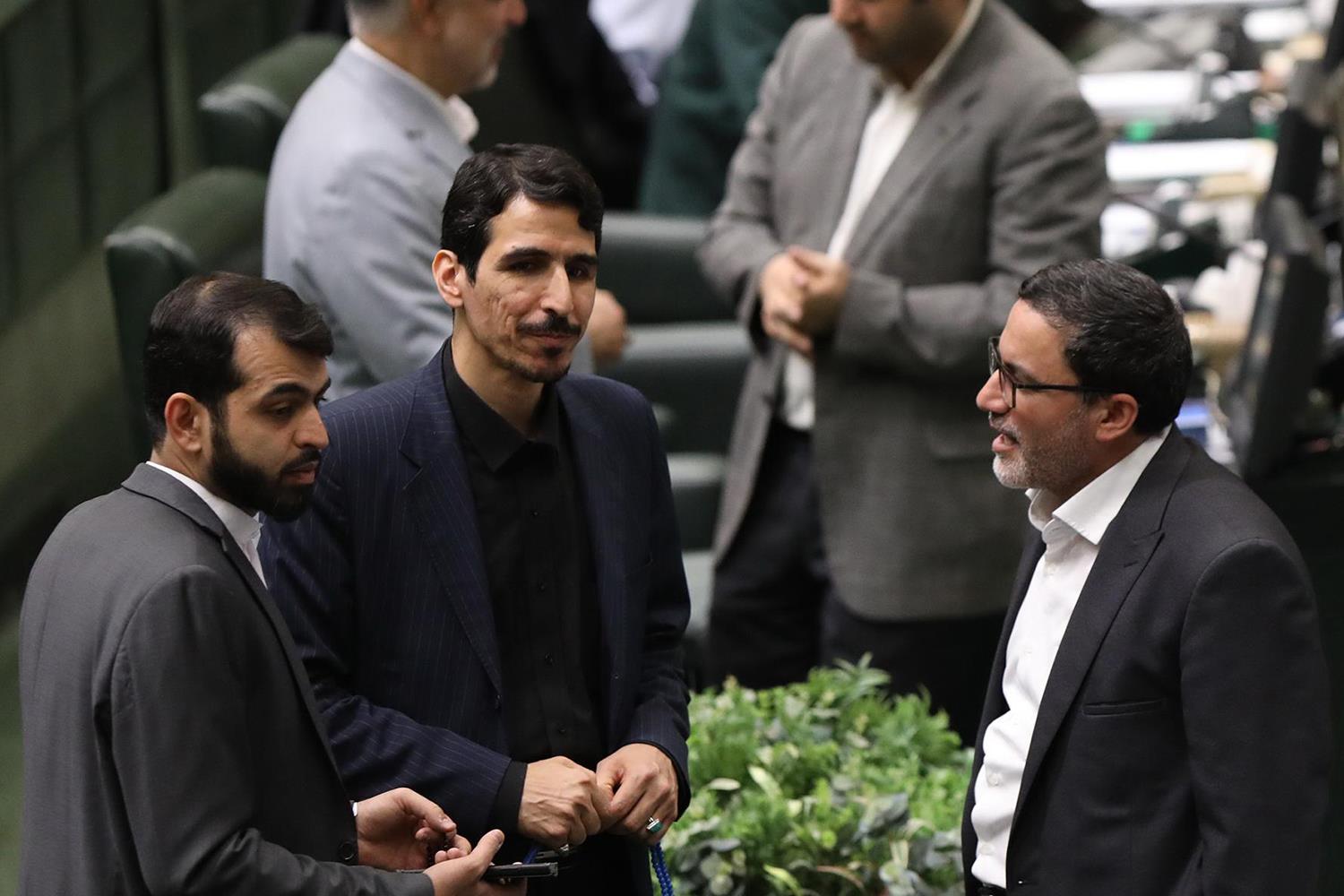 حضور وزیر ارشاد در جلسه بررسی برنامه هفتم در مجلس