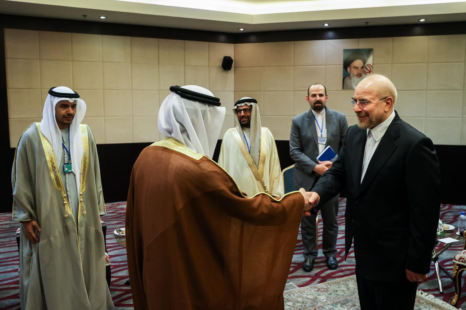 دیدار رئیس کمیسیون دفاعی مجلس امارات متحده عربی با قالیباف