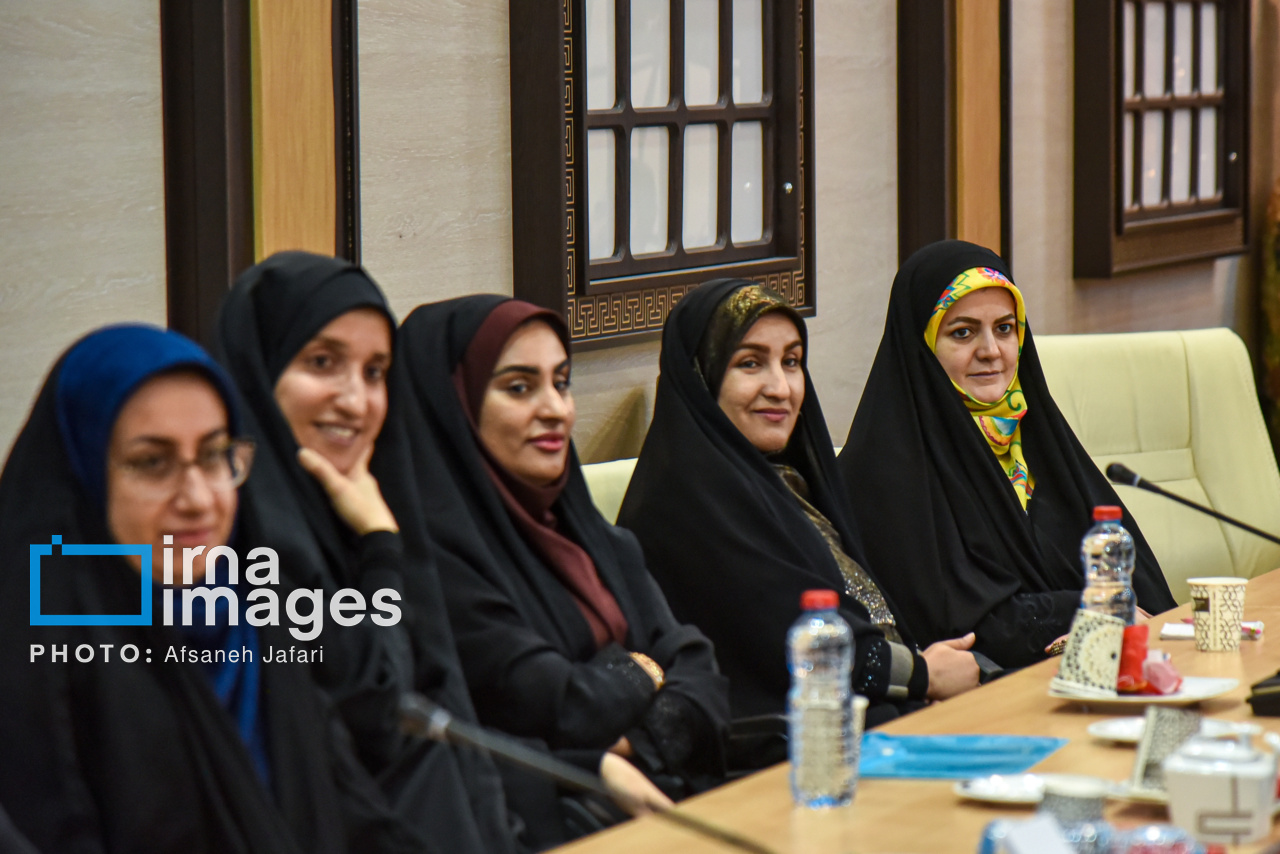 دومین روز سفر رئیس جمهور به استان بوشهر