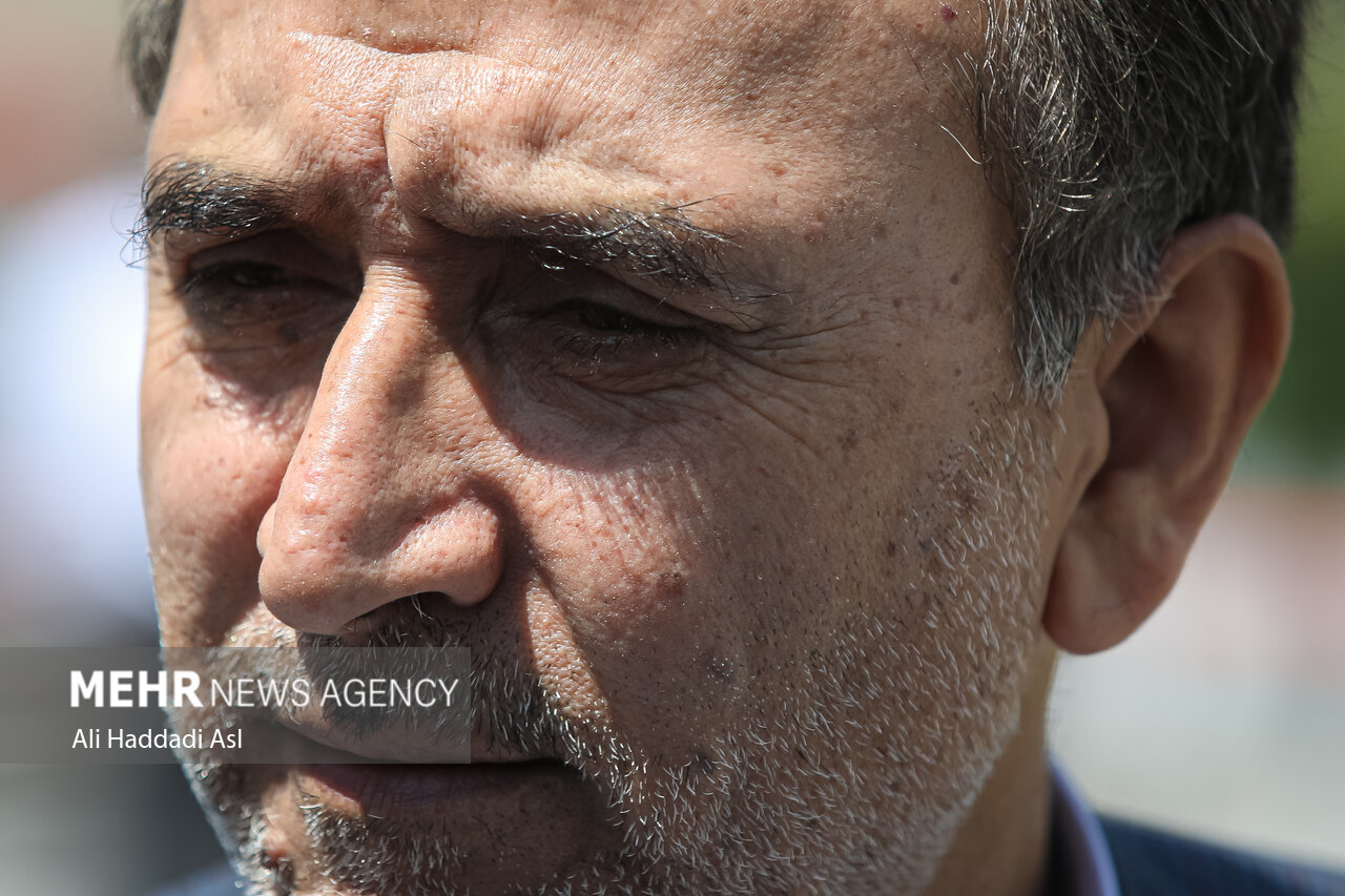 وزرای دولت در جمع خبرنگاران