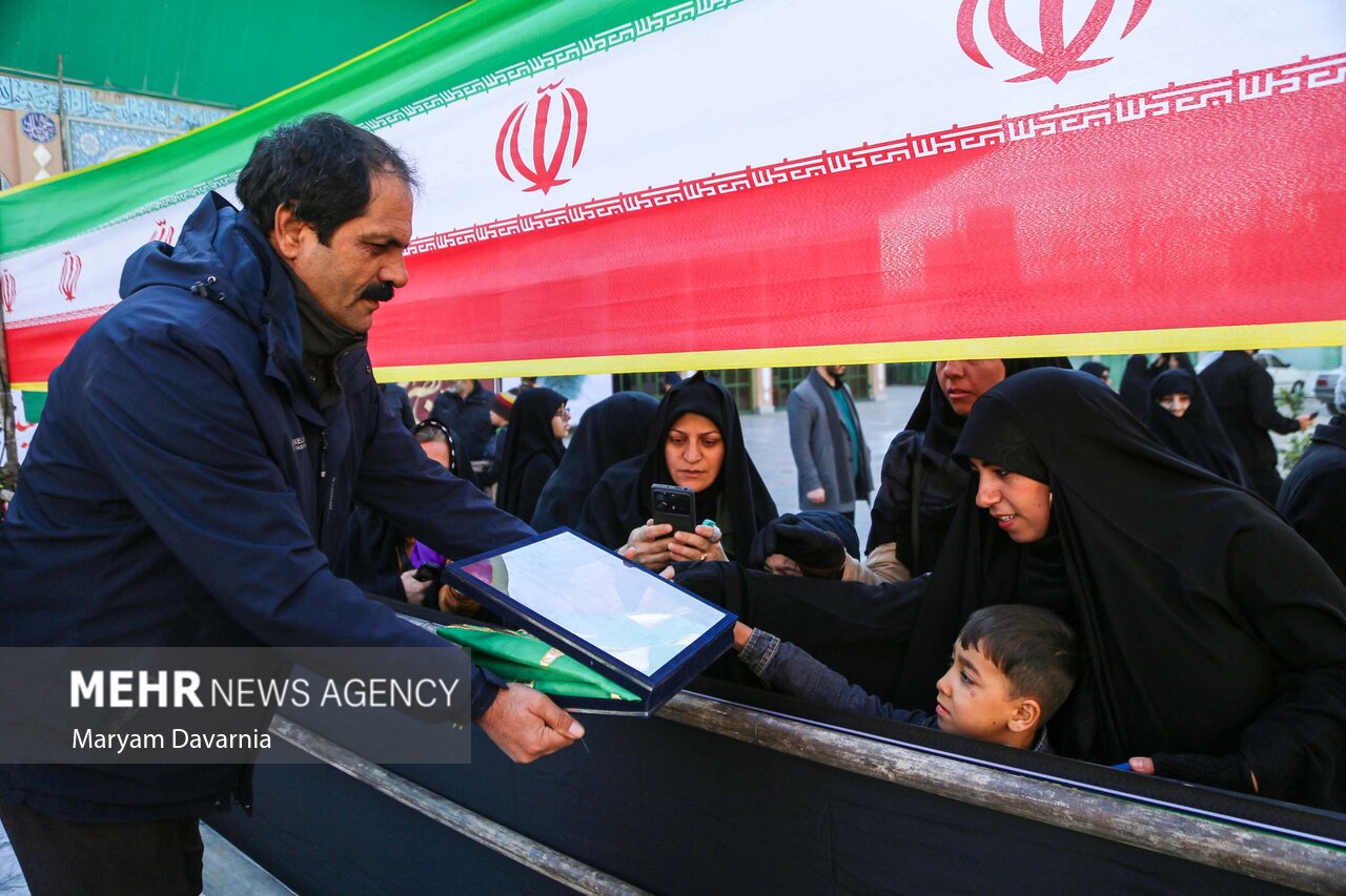 تشییع پیکر مطهر شهدای گمنام دفاع مقدس در بجنورد