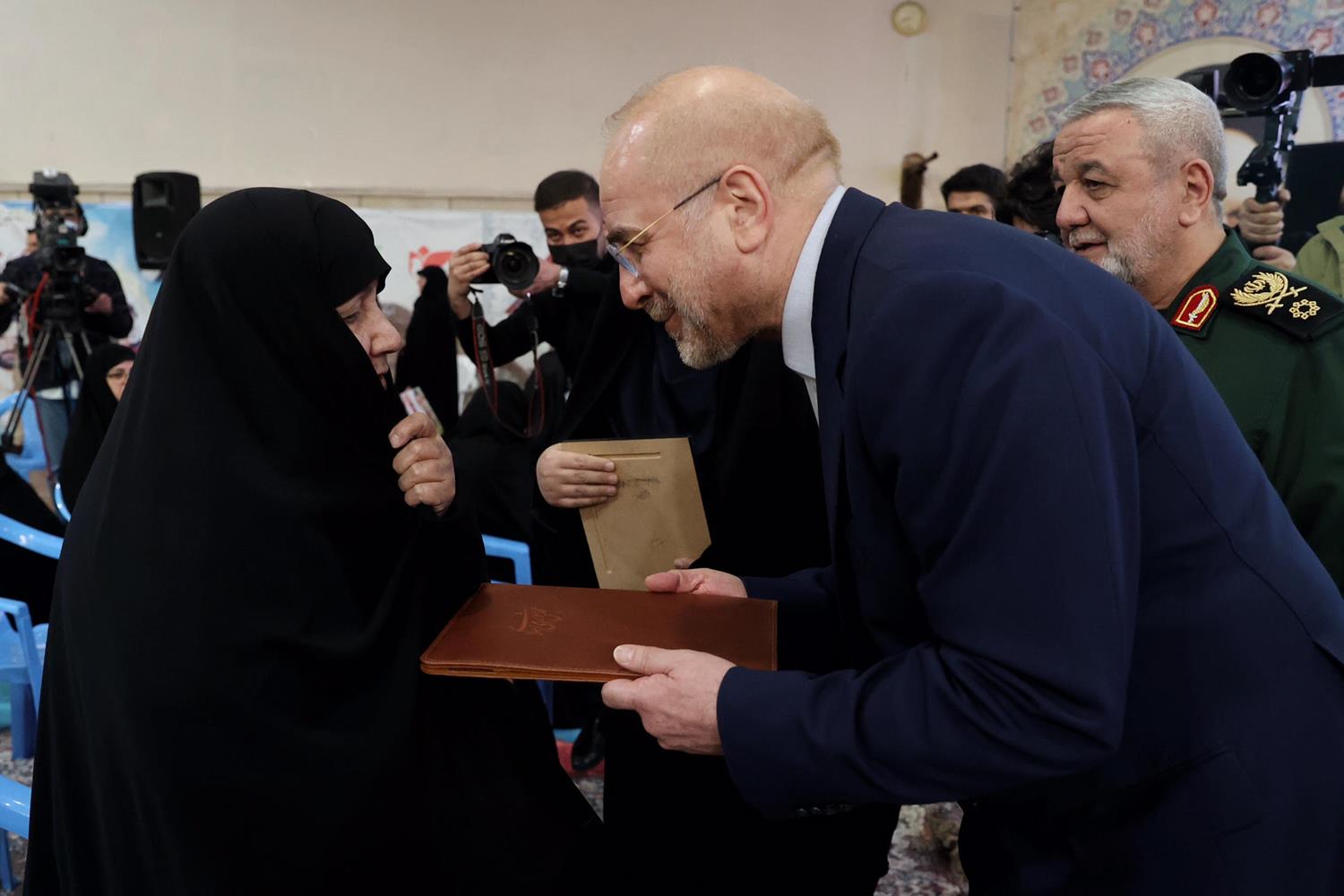 کنگره ۴۰۰۰ شهید منطقه ۱۷ تهران با حضور قالیباف