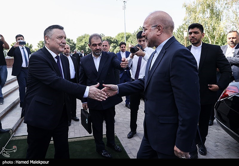 قالیباف در مجلس قانونگذاری و سنای ازبکستان
