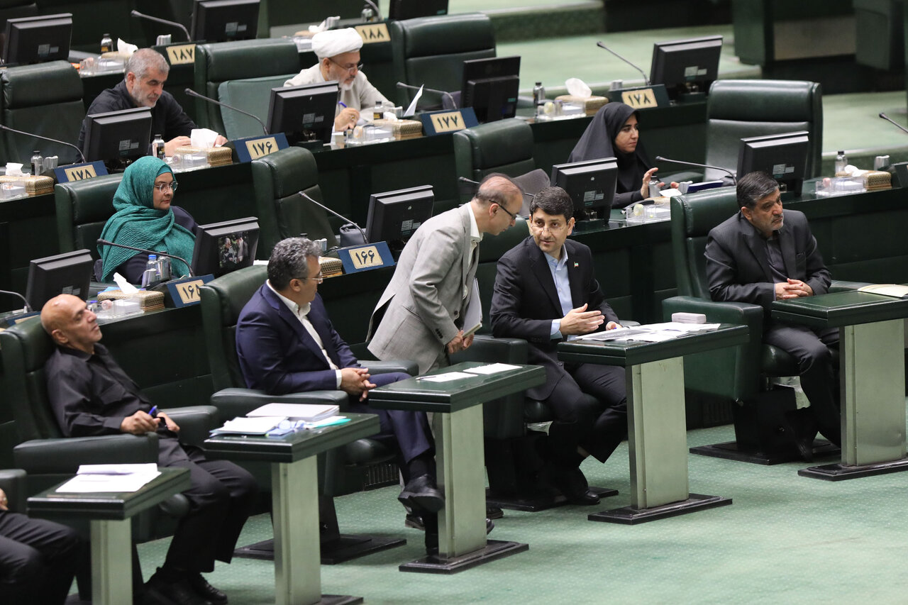 نشست علنی مجلس