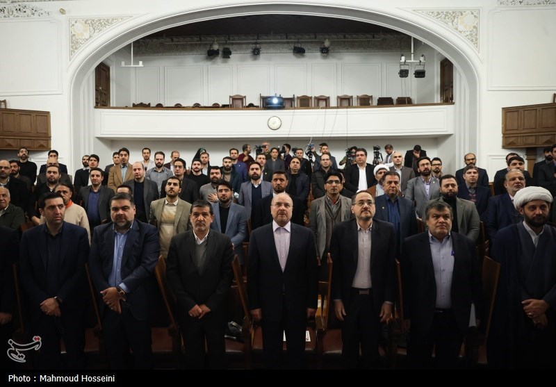 آیین تقدیر از پژوهشگران برتر مرکز پژوهش‌های مجلس با حضور قالیباف