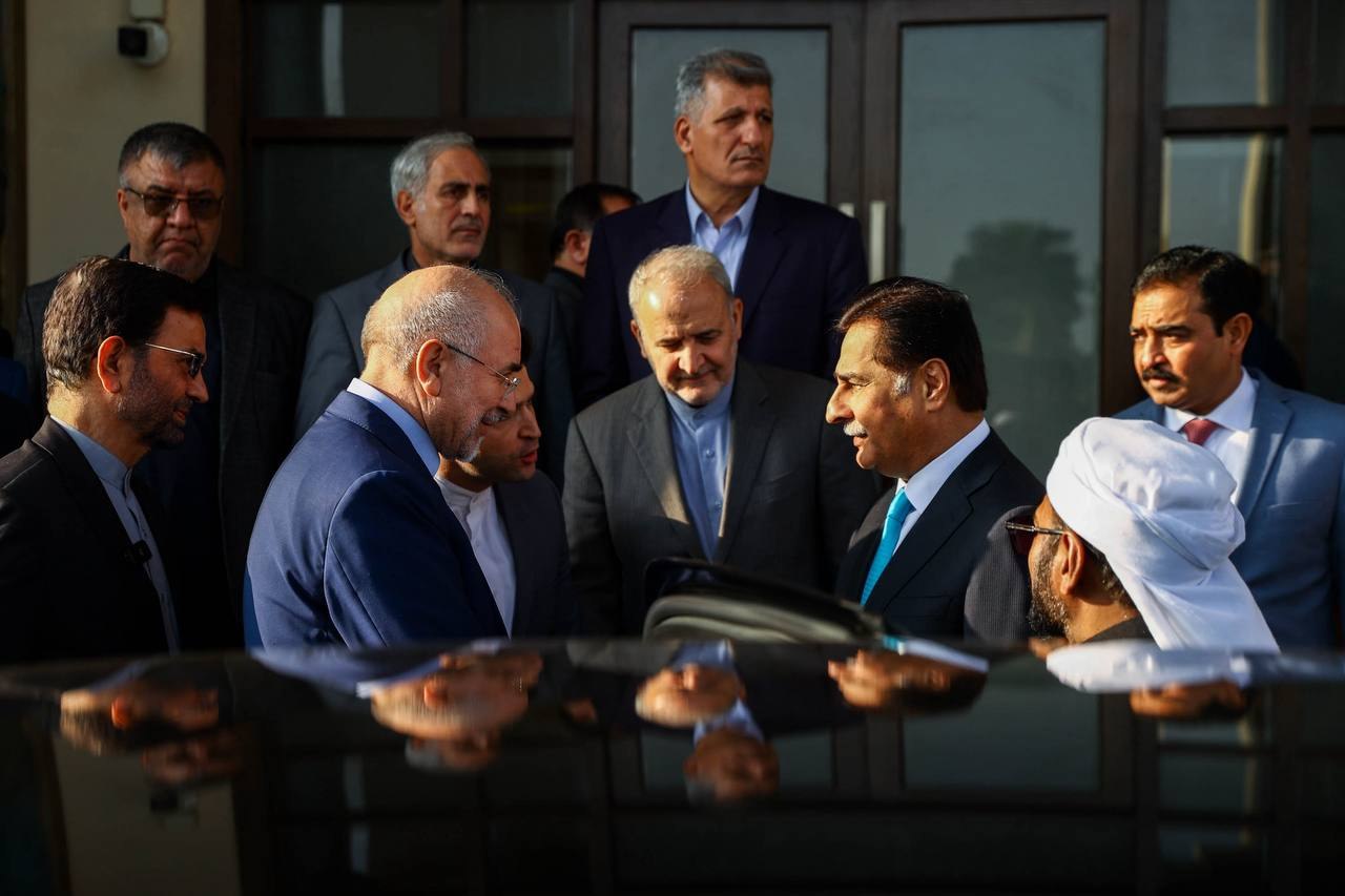 استقبال از قالیباف و هیئت پارلمانی همراه در بدو ورود به اسلام‌آباد - پاکستان