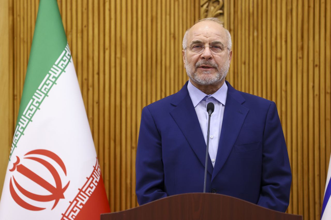 بدرقه قالیباف در سفر به پاکستان