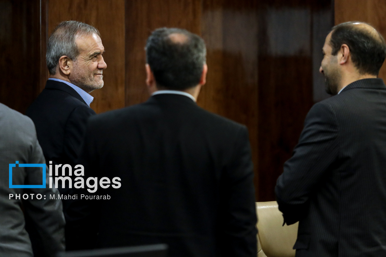 افتتاح و شروع عملیات اجرایی طرح‌ های وزارت نیرو در سراسر کشور