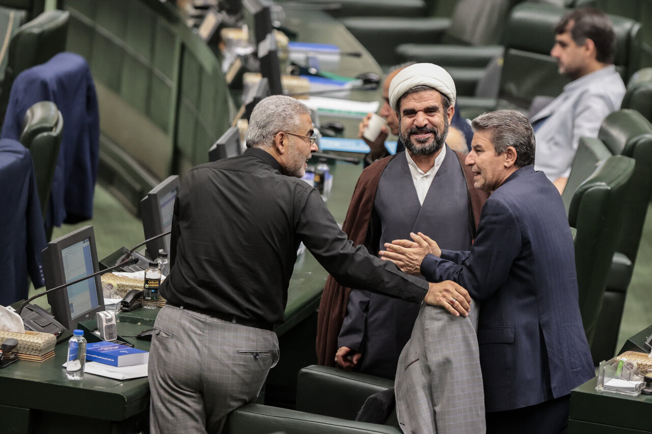 صحن علنی 25 تیرماه مجلس