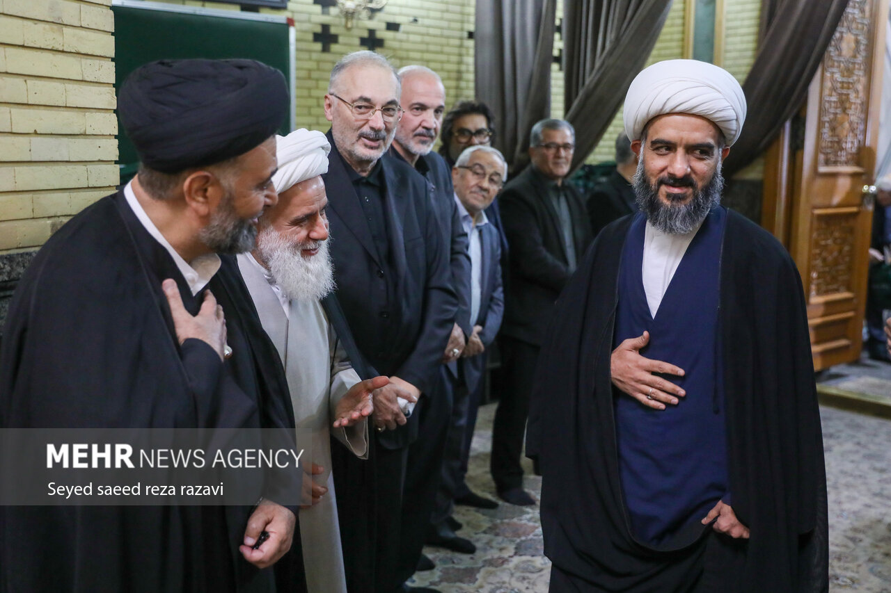 مجلس ترحیم همسر آیت الله سیستانی در تهران