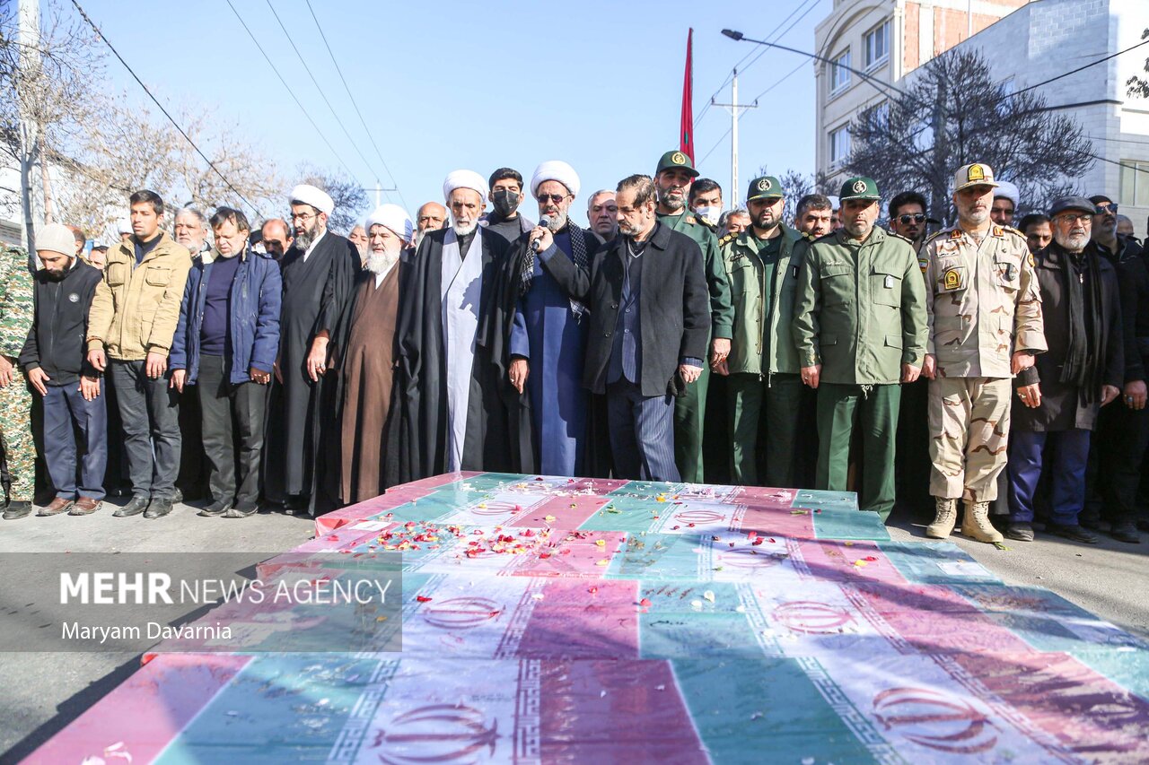 تشییع پیکر مطهر شهدای گمنام دفاع مقدس در بجنورد