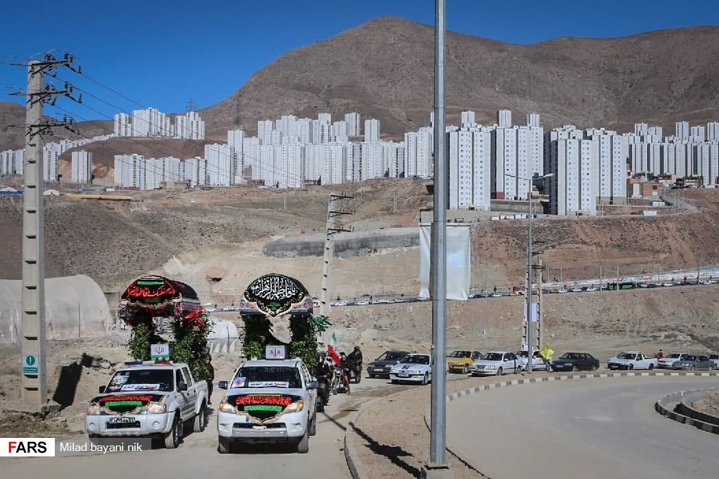 تشییع دو شهید گمنام