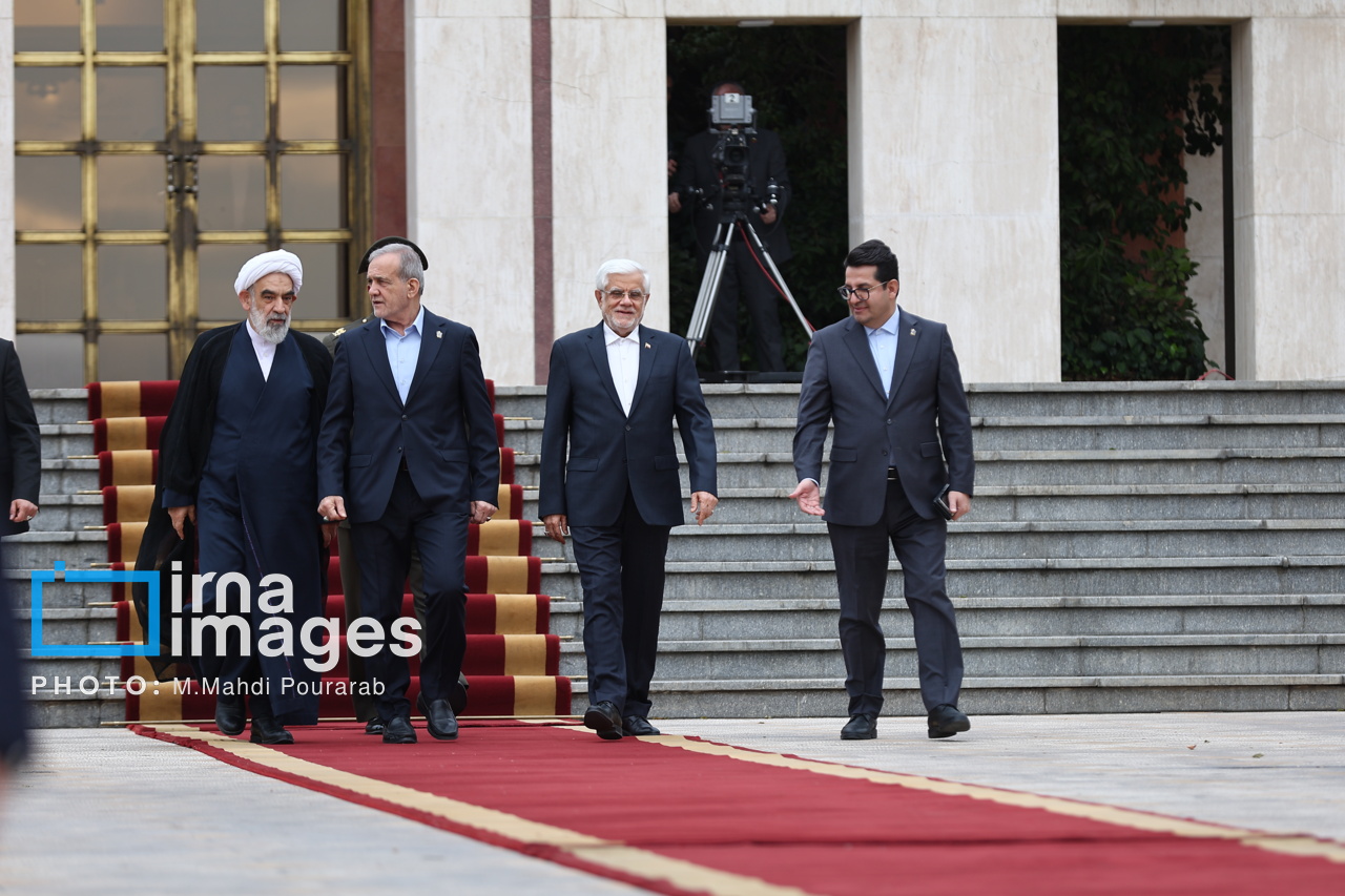 بدرقه رئیس جمهور به قزاقستان