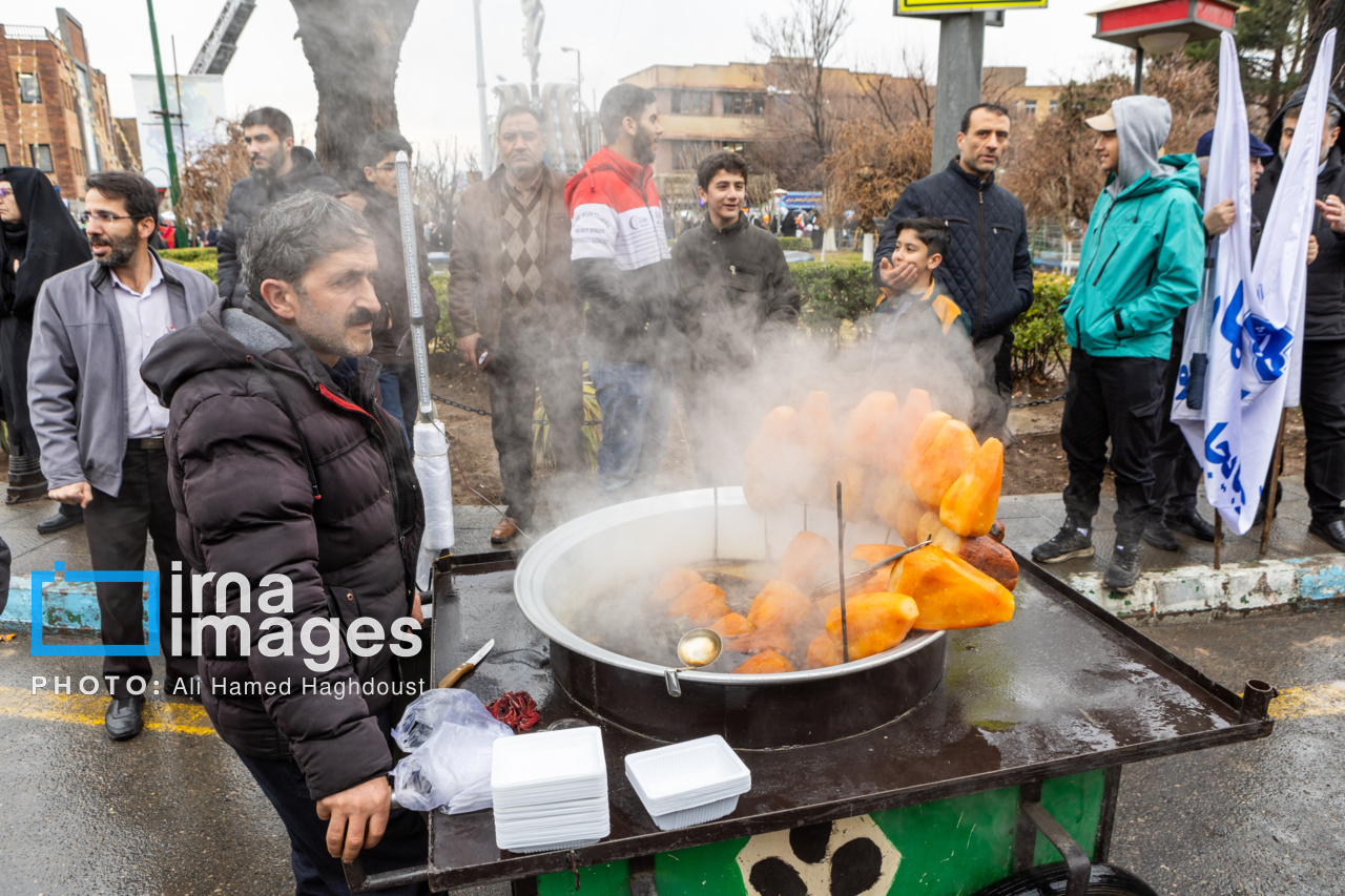راهپیمایی ۲۲ بهمن در تبریز