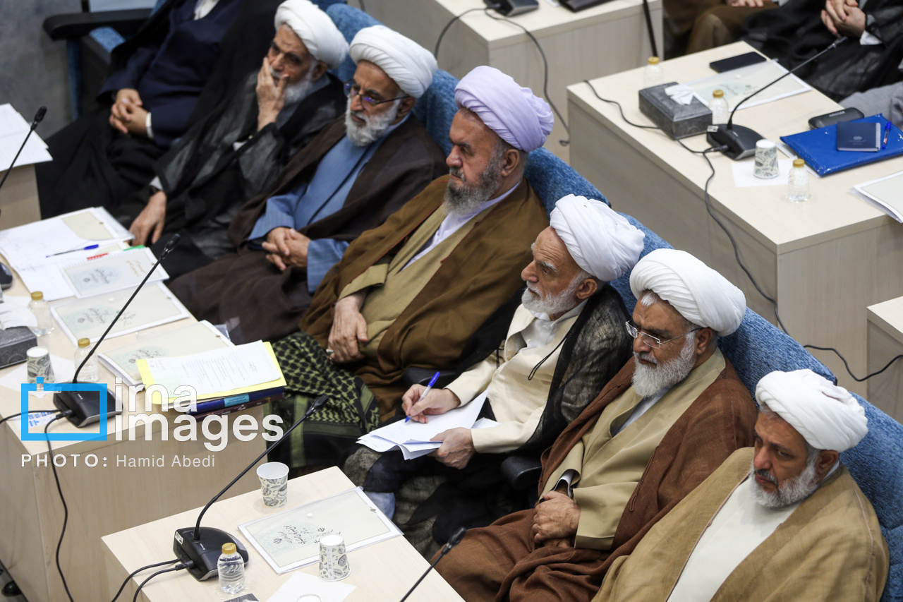 افتتاحیه سومین اجلاسیه رسمی مجلس ششم خبرگان رهبری