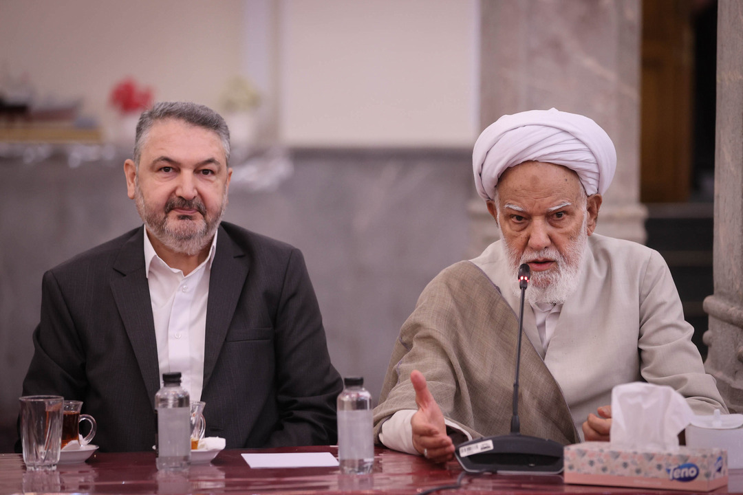 دیدار جمعی از ائمه جماعت مساجد تهران با قالیباف