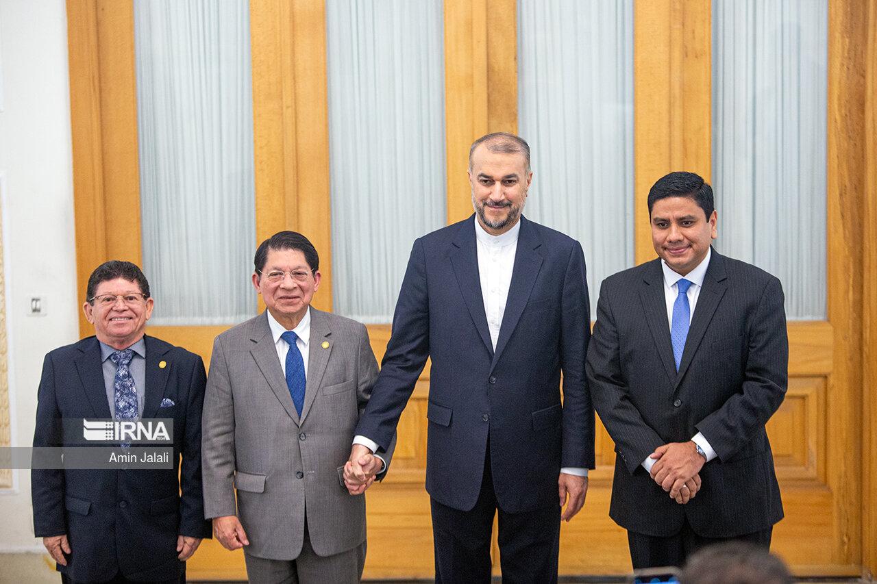 دیدارهای وزیر امور خارجه- ۳ دی ۱۴۰۲