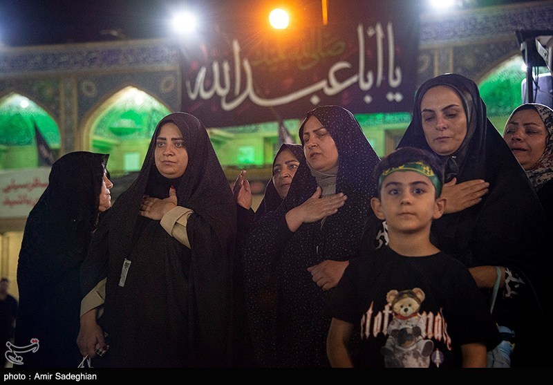 مراسم عزاداری شب هفتم محرم در حرم مطهر حضرت شاهچراغ (ع)