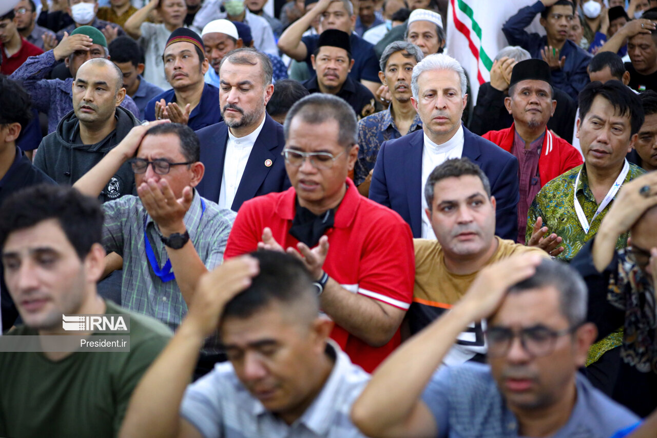 اولین روز سفر رئیس جمهور به اندونزی