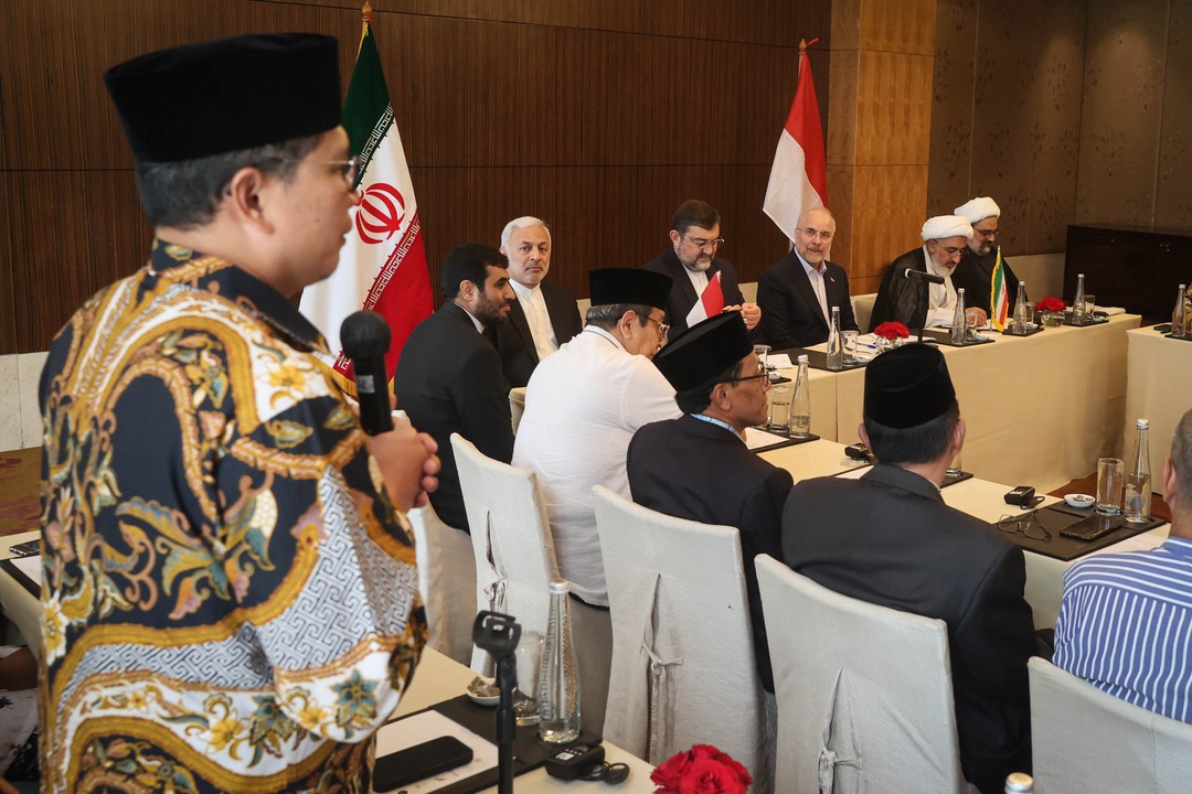 دیدار قالیباف با جمعی از علما و فرهیختگان اندونزیایی در جاکارتا