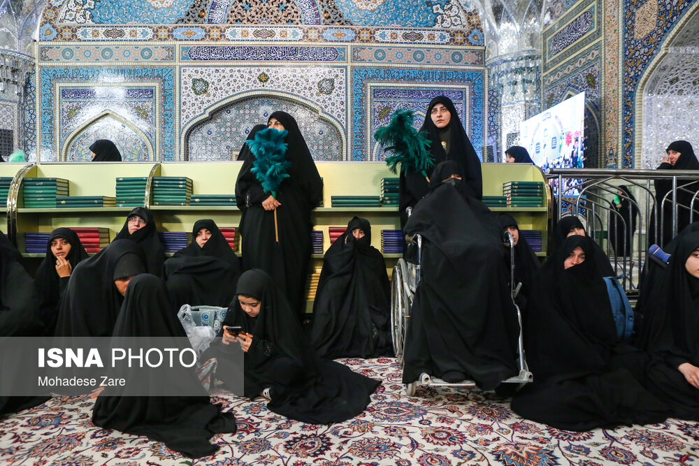 مراسم گرامیداشت اولین سالگرد شهدای پرواز در حرم مطهر رضوی