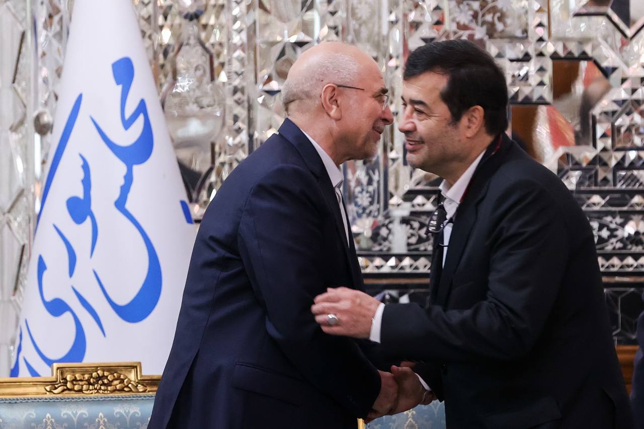 دیدارهای نوروزی جمعی از مسئولان نظام با قالیباف