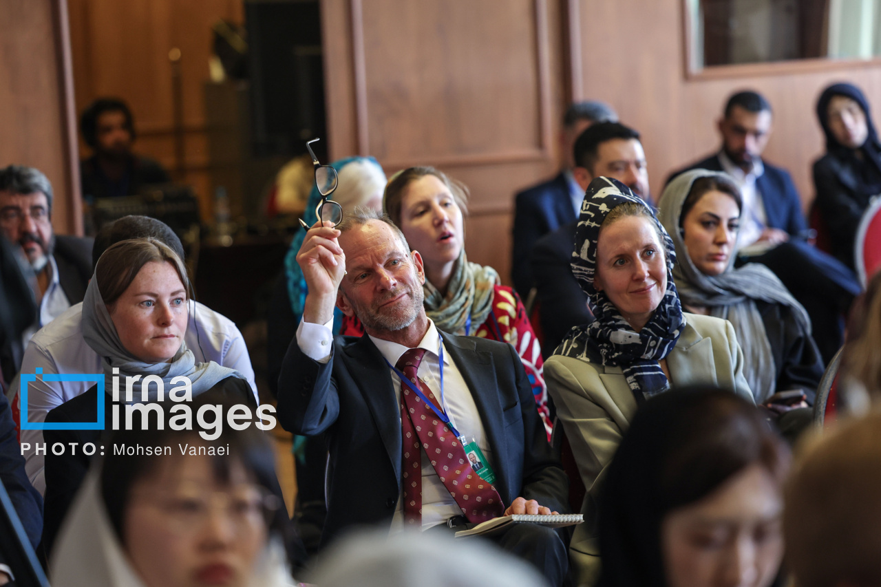 اختتامیه مجمع گفتگوی تهران با حضور قالیباف