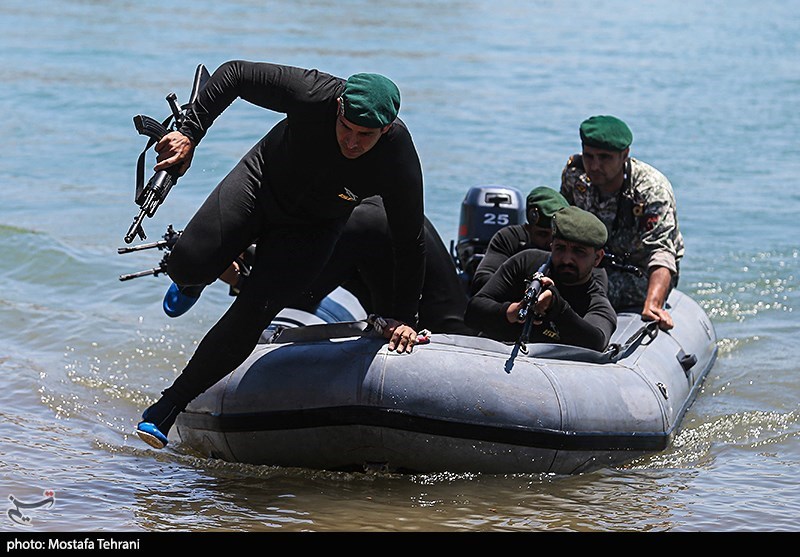 تکاوران نیروی دریایی ارتش