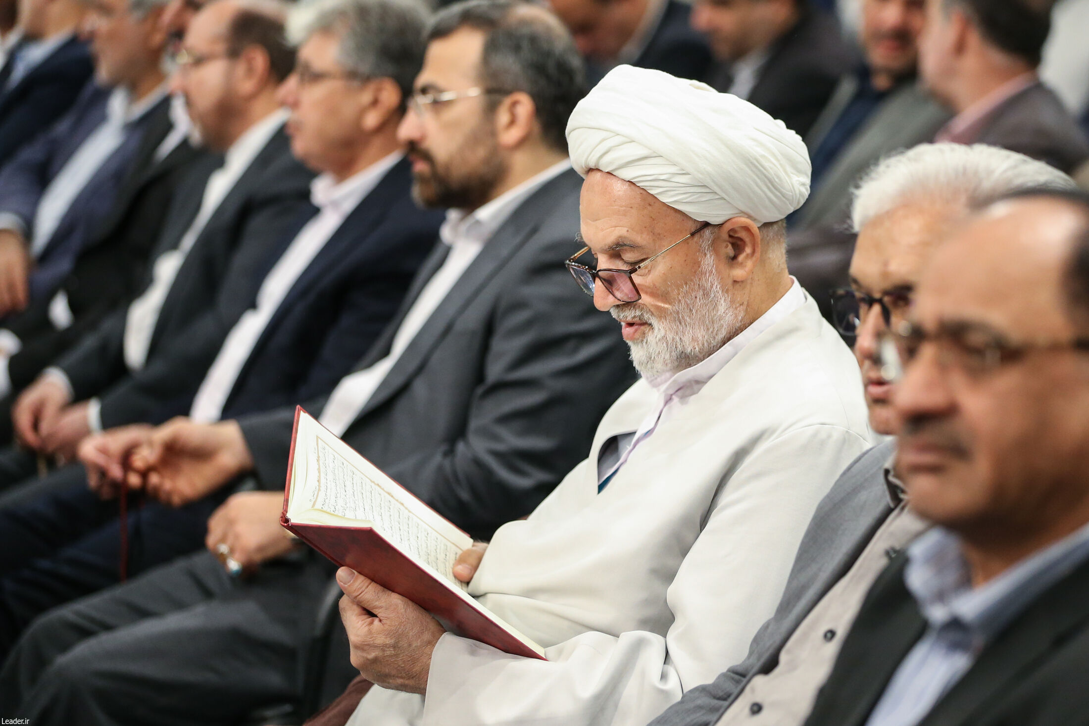 دیدار رهبر انقلاب با نمایندگان مجلس