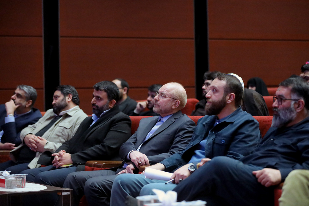 سخنرانی قالیباف در گردهمایی فعالان فرهنگی جبهه انقلاب اسلامی
