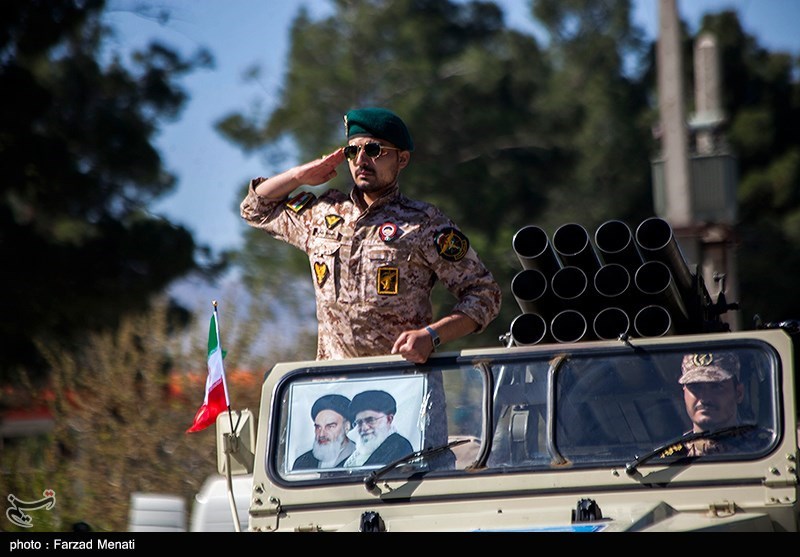 مراسم رژه روز ارتش